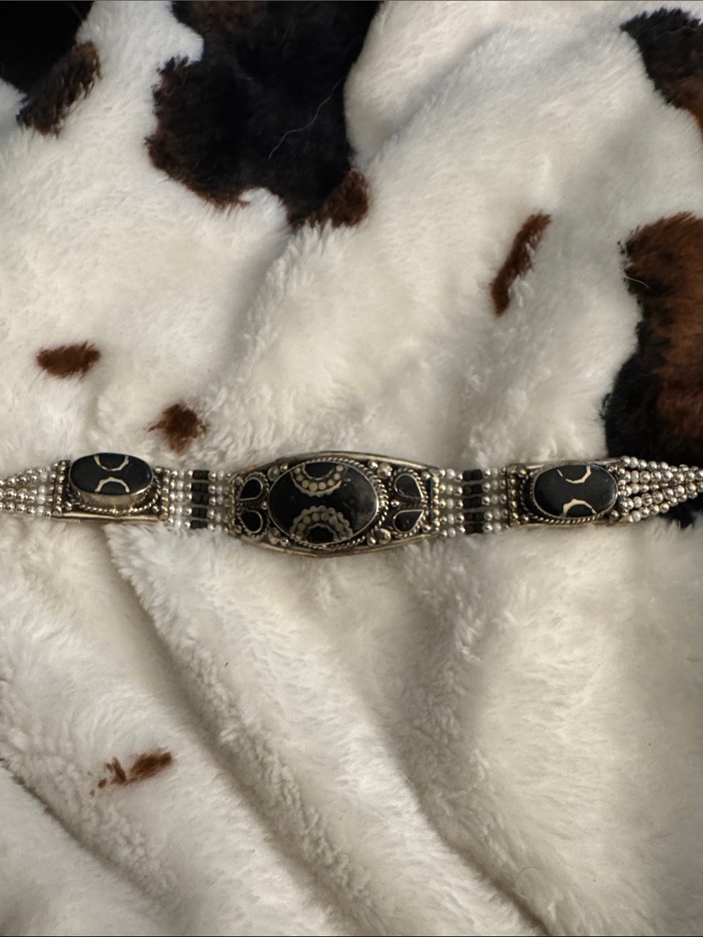 Black onyxStone Beaded Bracelet alpaca metal